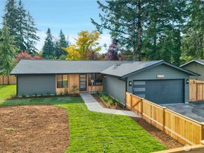 6133 NE 200th Street, Kenmore WA 98028
