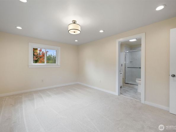 7926 46th Avenue W, Mukilteo WA 98275