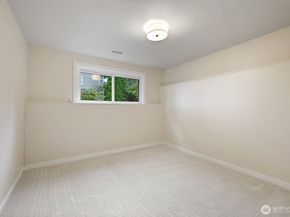 7926 46th Avenue W, Mukilteo WA 98275