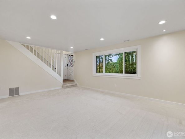 7926 46th Avenue W, Mukilteo WA 98275