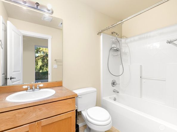 20914 13th Place W, Lynnwood WA 98036