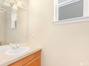 20914 13th Place W, Lynnwood WA 98036