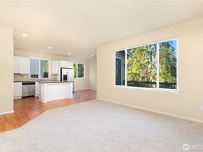 20914 13th Place W, Lynnwood WA 98036