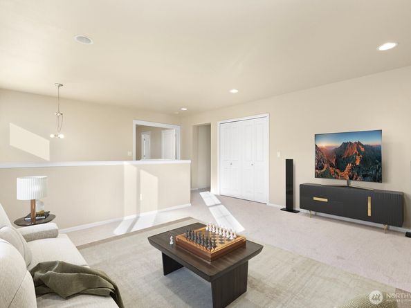 20914 13th Place W, Lynnwood WA 98036