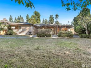18555 Burke Avenue N, Shoreline WA 98133