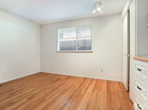 18555 Burke Avenue N, Shoreline WA 98133
