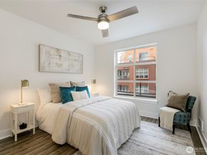410 NE 70th Street 407, Seattle WA 98115