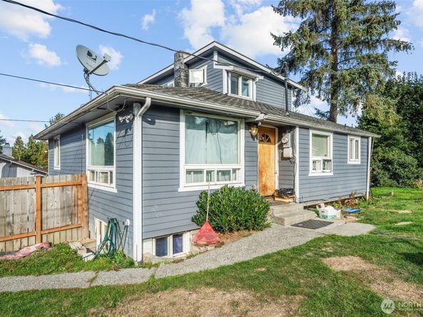 11852 8th Avenue S, Seattle WA 98168