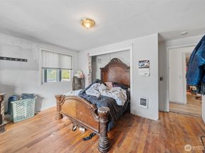 11852 8th Avenue S, Seattle WA 98168