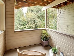 214 31st Avenue S, Seattle WA 98144