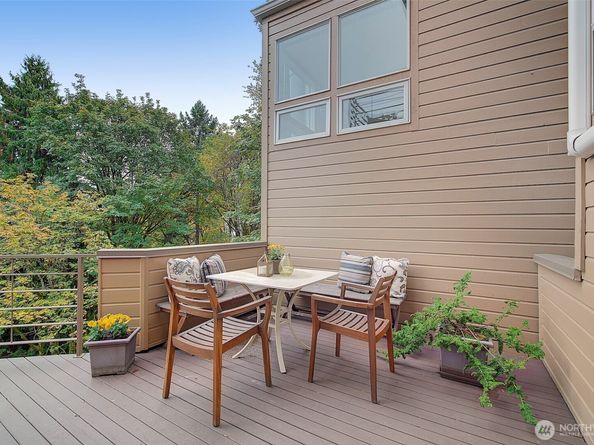 214 31st Avenue S, Seattle WA 98144