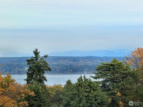 214 31st Avenue S, Seattle WA 98144