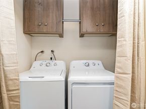 830 Kirkland Way 202, Kirkland WA 98033
