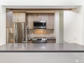 830 Kirkland Way 202, Kirkland WA 98033