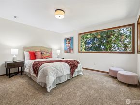 411 West Lake Sammamish Parkway NE, Bellevue WA 98008