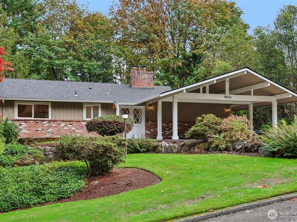 19020 53rd Avenue NE, Lake Forest Park WA 98155