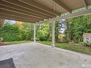 19020 53rd Avenue NE, Lake Forest Park WA 98155
