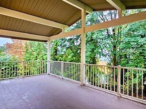 19020 53rd Avenue NE, Lake Forest Park WA 98155