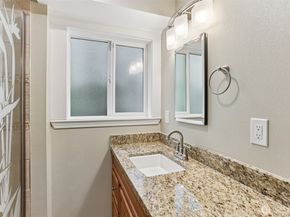 19020 53rd Avenue NE, Lake Forest Park WA 98155