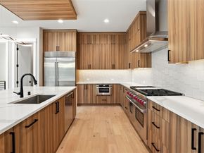 1582 213th Court NE, Sammamish WA 98074