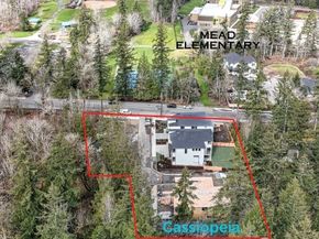1582 213th Court NE, Sammamish WA 98074