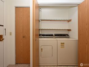 10501 8th Avenue NE 417, Seattle WA 98125