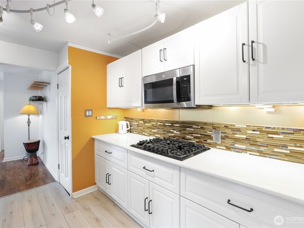 1719 Gregory Way, Bremerton WA 98337