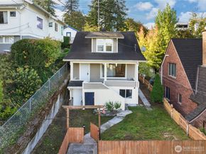 1719 Gregory Way, Bremerton WA 98337