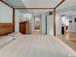 15929 67th Lane NE 3, Kenmore WA 98028