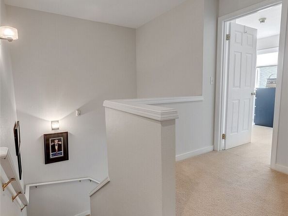 15929 67th Lane NE 3, Kenmore WA 98028
