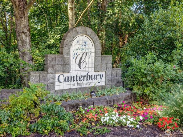 15929 67th Lane NE 3, Kenmore WA 98028