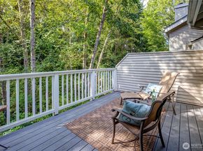 15929 67th Lane NE 3, Kenmore WA 98028