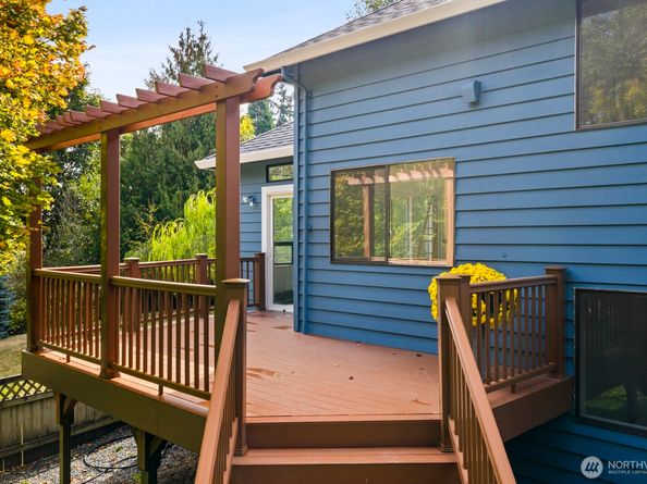 12716 87th Court NE, Kirkland WA 98034