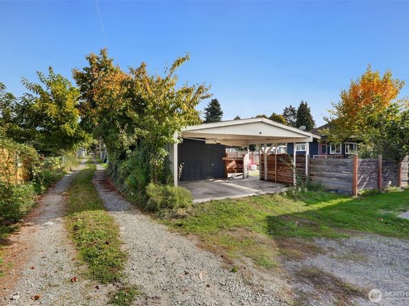 506 S Trenton, Seattle WA 98108