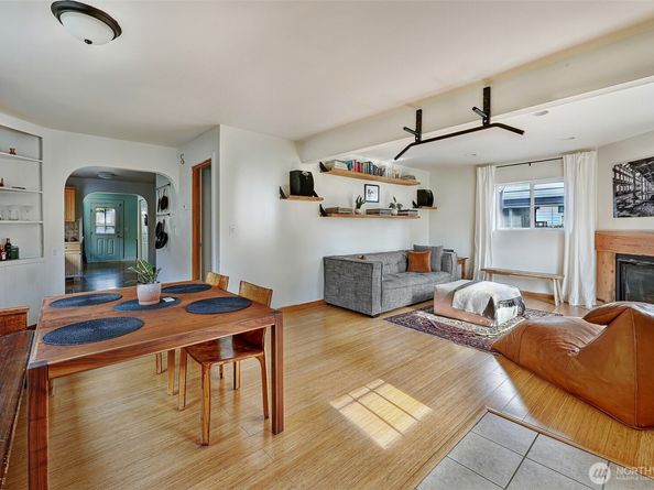 506 S Trenton, Seattle WA 98108