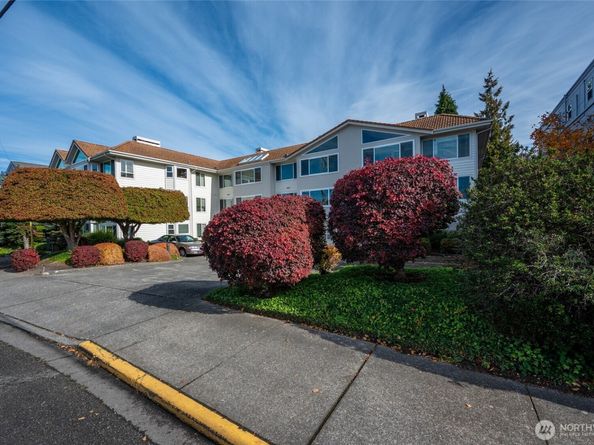 233 3rd Avenue S 304, Edmonds WA 98020