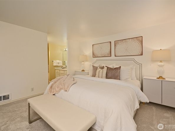 233 3rd Avenue S 304, Edmonds WA 98020