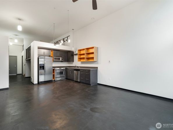 4422 Bagley Avenue N 303, Seattle WA 98103