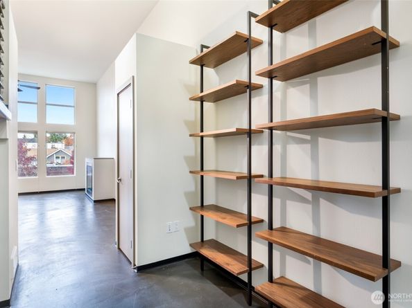 4422 Bagley Avenue N 303, Seattle WA 98103