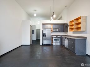 4422 Bagley Avenue N 303, Seattle WA 98103