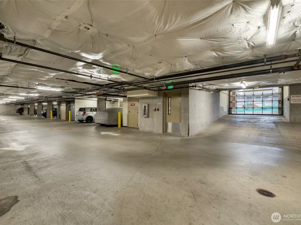 4422 Bagley Avenue N 303, Seattle WA 98103