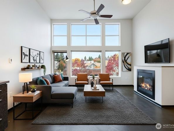 4422 Bagley Avenue N 303, Seattle WA 98103