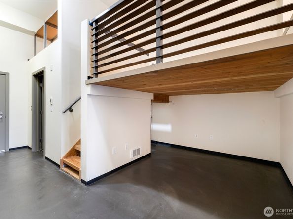 4422 Bagley Avenue N 303, Seattle WA 98103