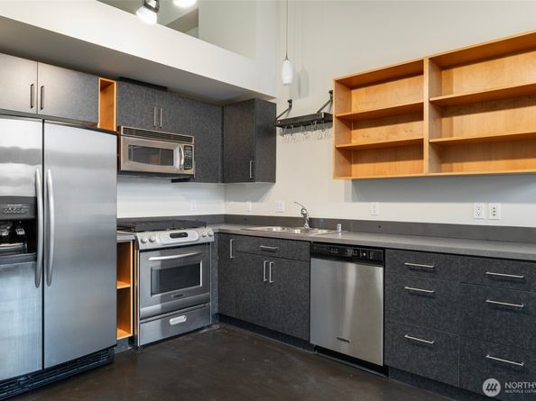 4422 Bagley Avenue N 303, Seattle WA 98103