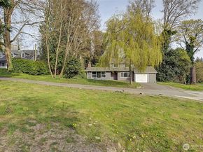 1251 S 230th Street, Des Moines WA 98198