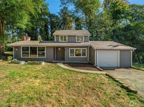 1251 S 230th Street, Des Moines WA 98198