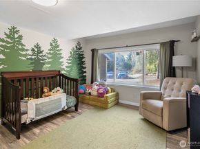 1251 S 230th Street, Des Moines WA 98198