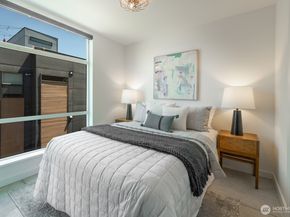 123 20th Avenue, Seattle WA 98122