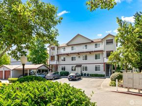 14821 29th Avenue W. K101, Lynnwood WA 98087