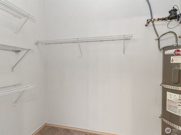 14821 29th Avenue W. K101, Lynnwood WA 98087